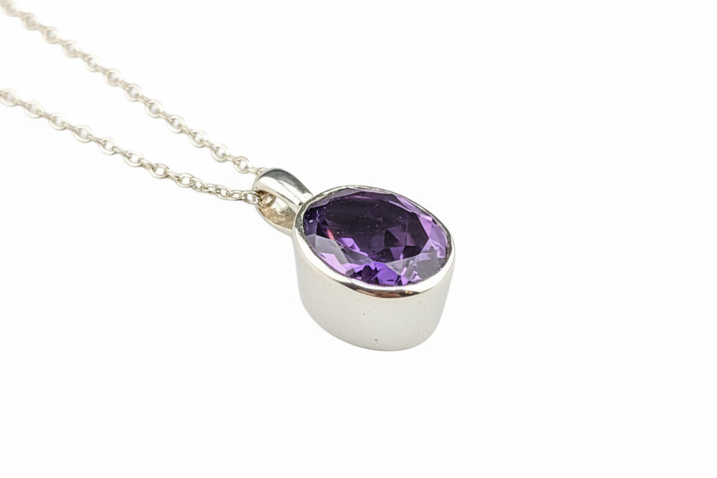 Amethyst Pendant - White Background Perspective