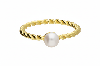 Gold twisted ring with pearl - front view 3:2
