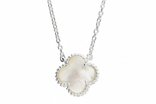 Mother-of-pearl clover pendant - front view