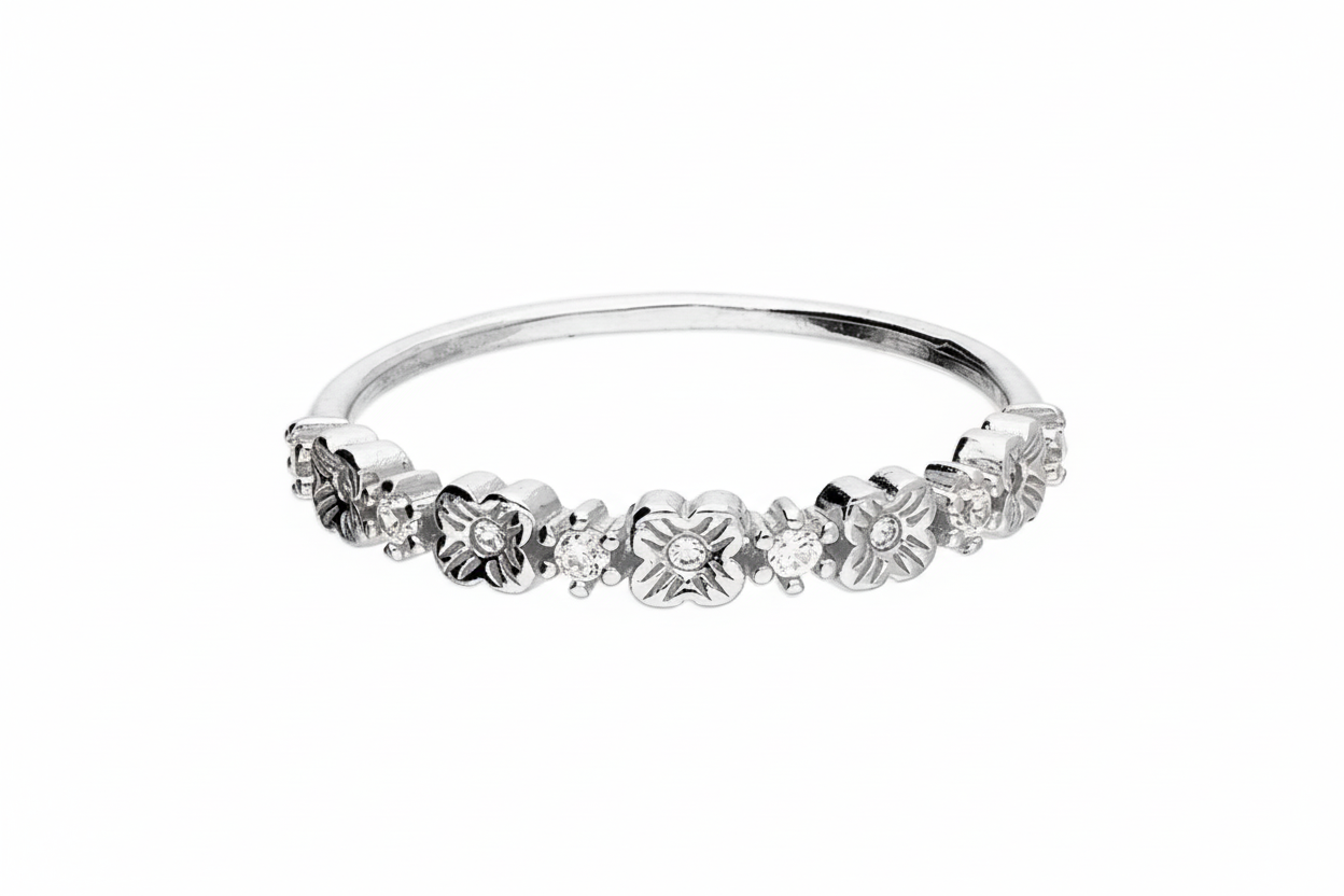 Silver floral band ring - perspective view 3:2