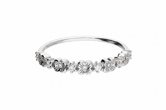 Silver floral band ring - perspective view 3:2